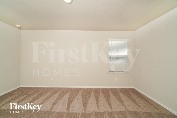 Building Photo - 5308 Fair Moon Dr