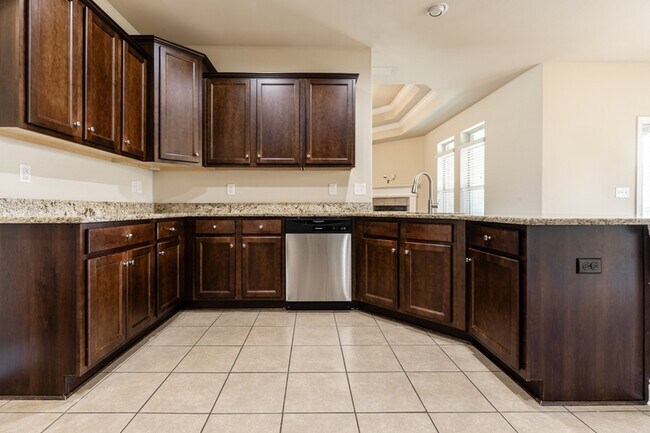 Building Photo - 8095 Vane Ct