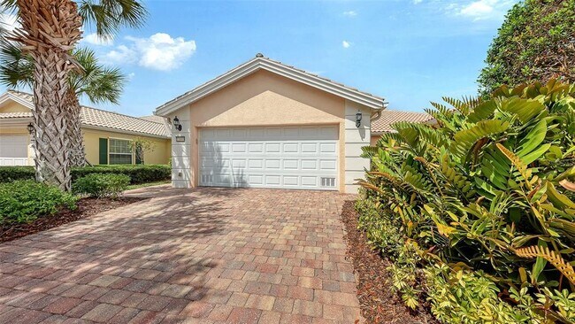 Building Photo - 11605 Garessio Ln