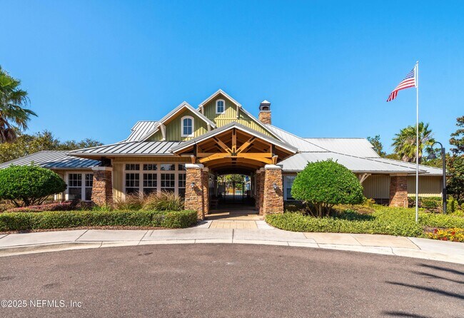 Building Photo - 4556 Pine Ridge Pkwy