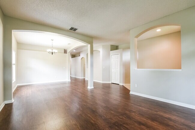 Building Photo - 1149 Osprey Way