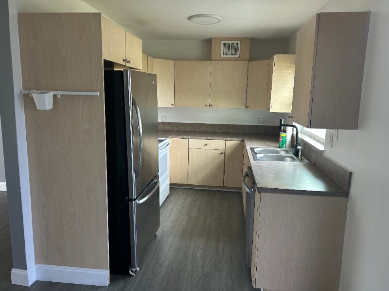 Building Photo - 7197 Quincy Ln