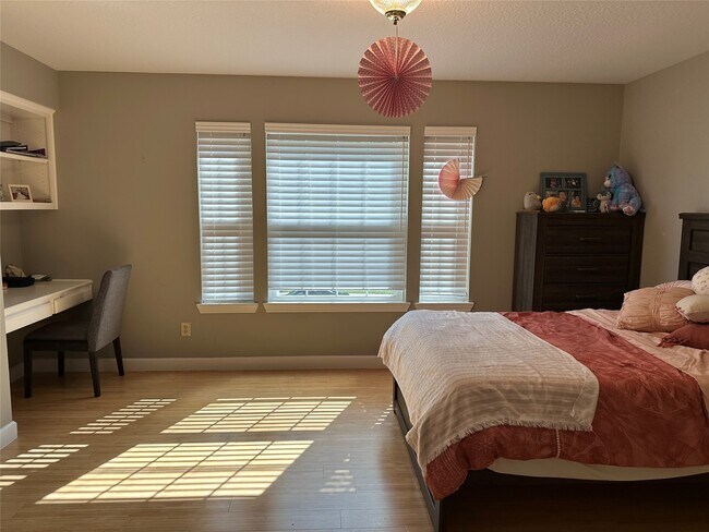 Building Photo - 4634 Grand Cayman Dr