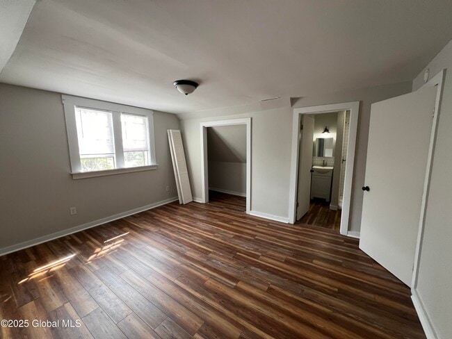 Building Photo - 1084 Wendell Ave
