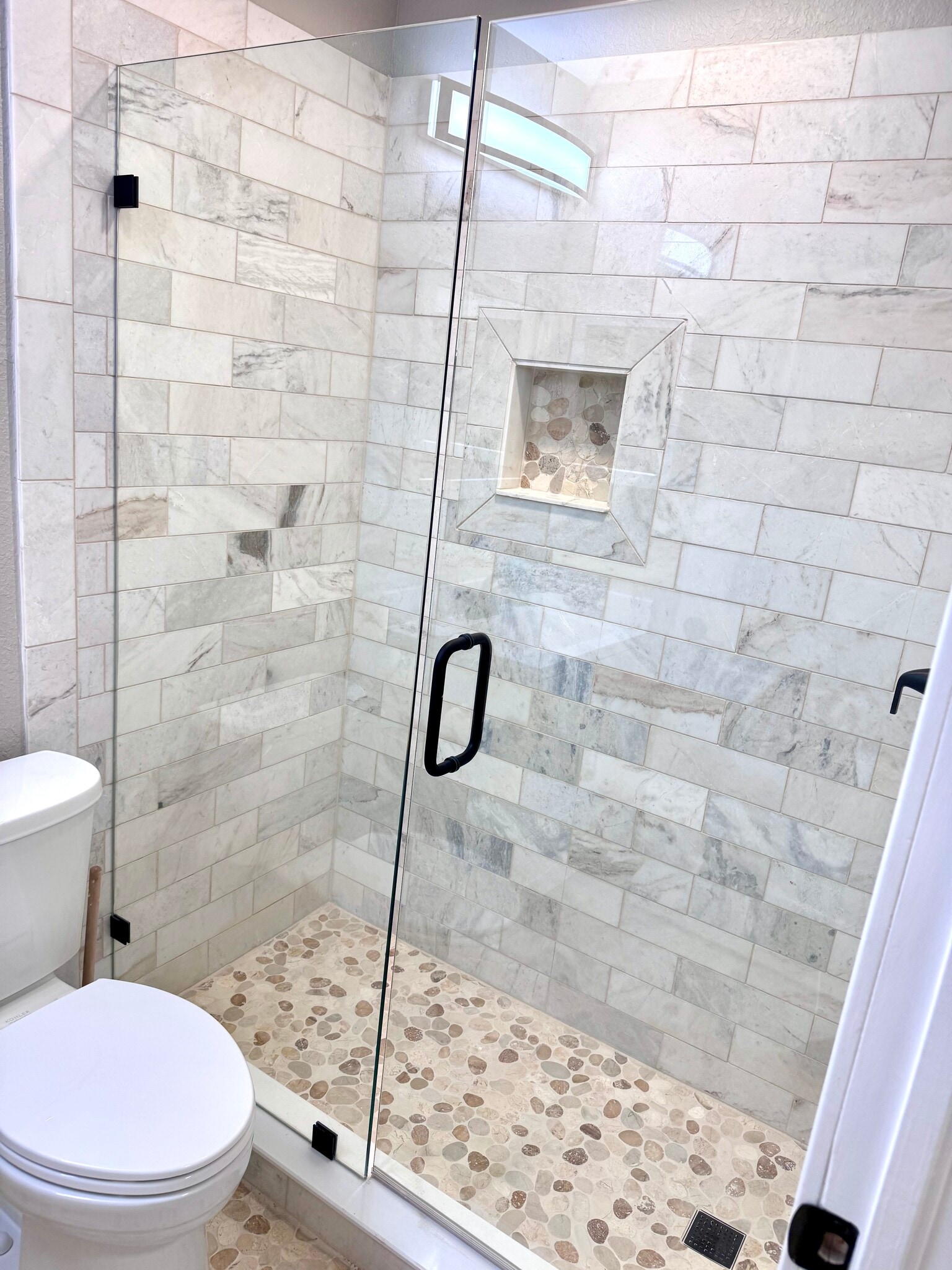 Building Photo - 819 Fairwaycove Ln