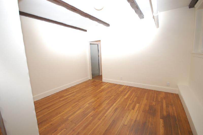 Building Photo - 8 Vinal St
