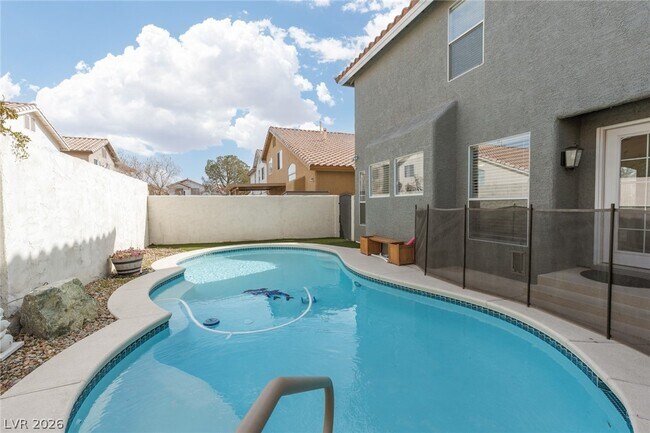 Building Photo - 7904 Constantinople Ave