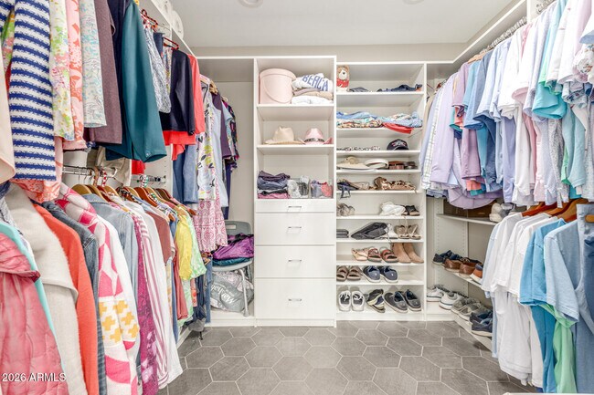 Building Photo - 5137 N 79th Pl