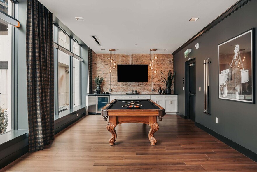 Building Photo - 240 Rep. John Lewis Way N