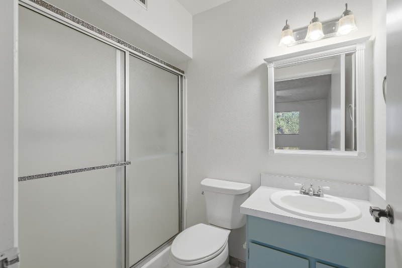 Building Photo - 359 N Calle Del Chancero