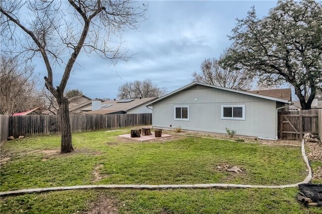 Building Photo - 12408 Turtleback Ln