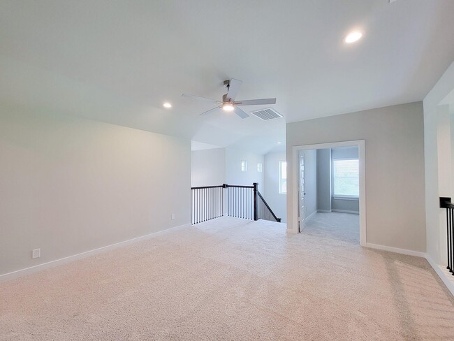 Building Photo - 23622 Iris Field Ct