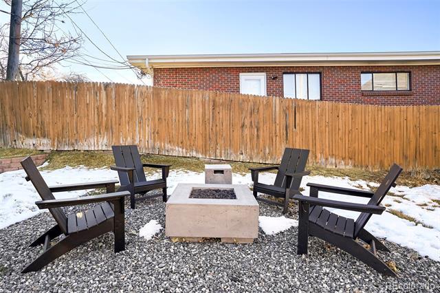 Building Photo - 2632 W 44th Ave