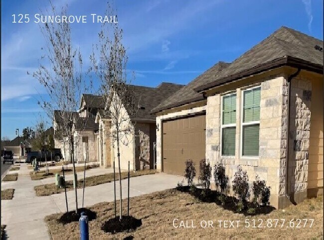 Building Photo - 125 Sungrove Trail-