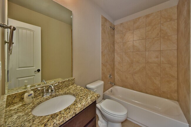 Building Photo - 16100 Fair Winds Way