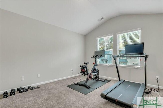 Building Photo - 116 Ainsdale Dr