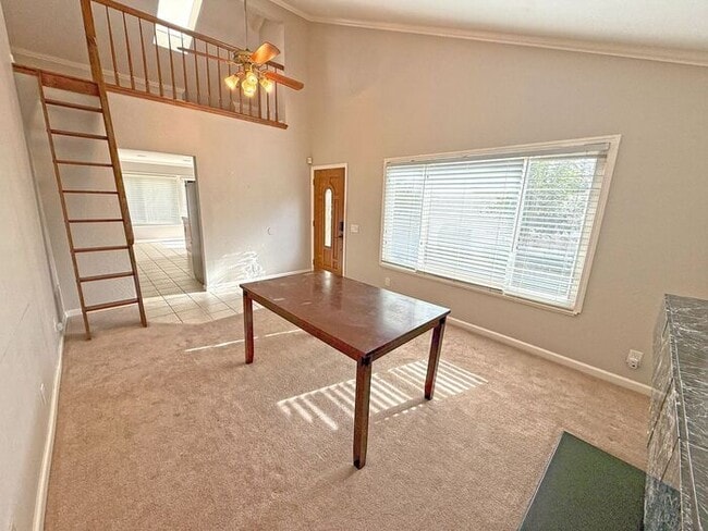 Building Photo - 1808 Loch Ness Way
