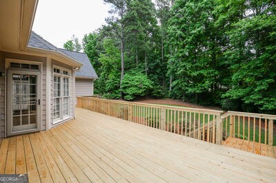 Building Photo - 9485 Nesbit Lakes Dr
