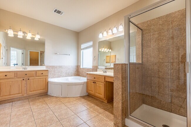 Building Photo - 630 Hookberry Trail