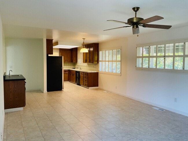 Building Photo - Saratoga Family Home with Pool & Prime Schools