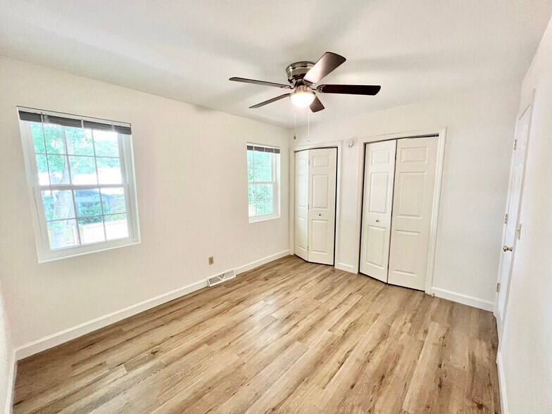 Upper-Rear Bedroom - 274 Fleming Rd