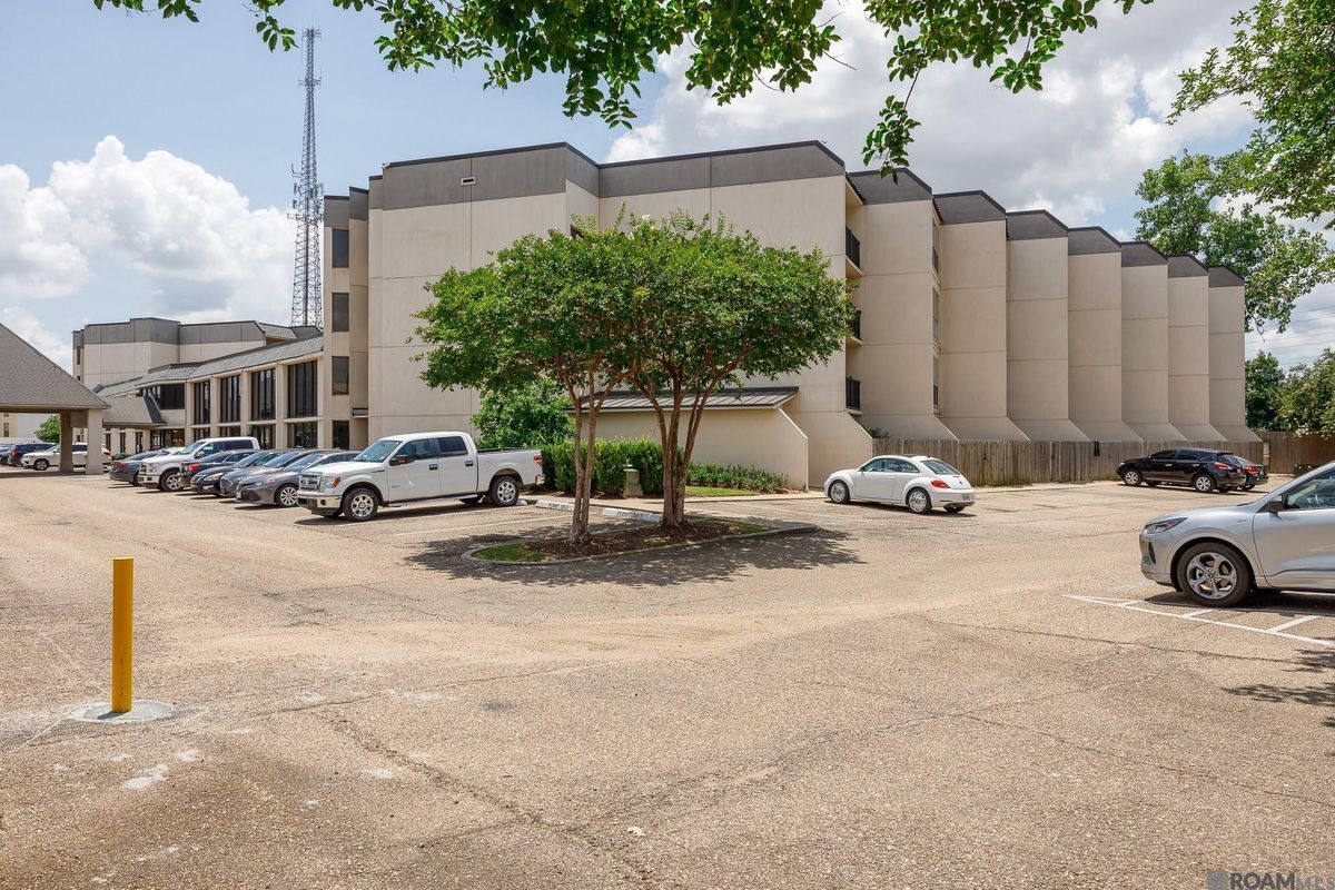 Building Photo - 2045 N 3rd St