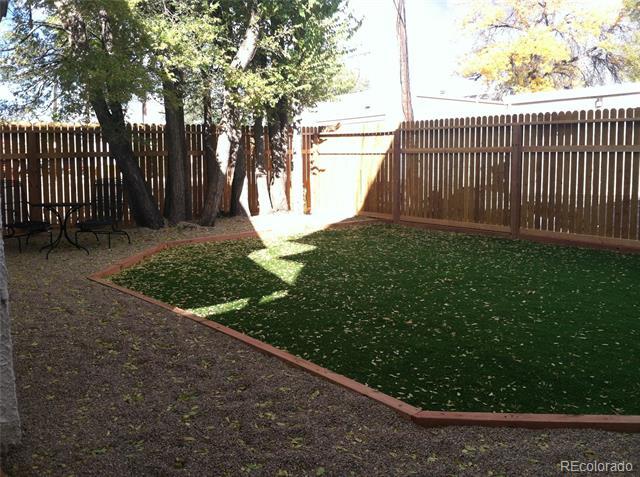 Building Photo - 426 E Bijou St