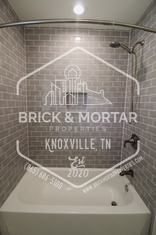 Building Photo - 1416 Myart Ln