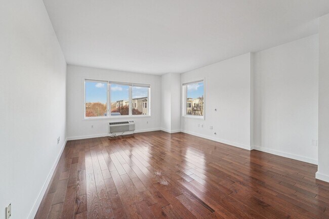 Building Photo - 3118 City Pl