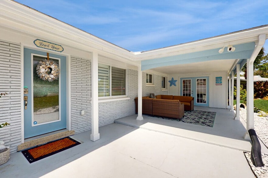 Building Photo - 178 Sunaire Terrace