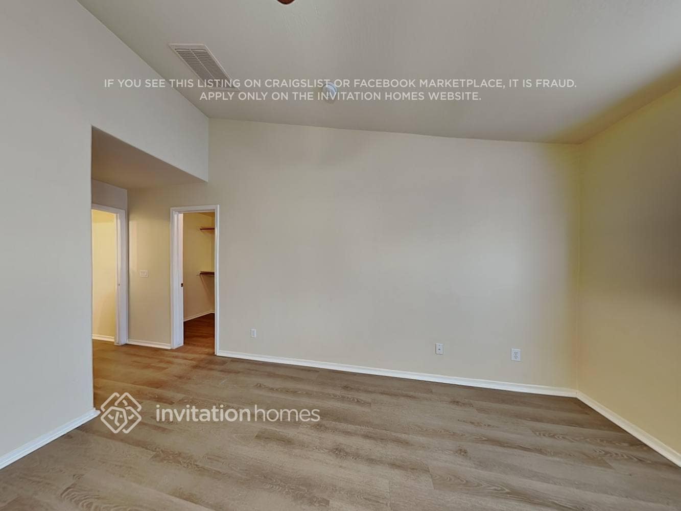 Building Photo - 10760 W Elm Ln