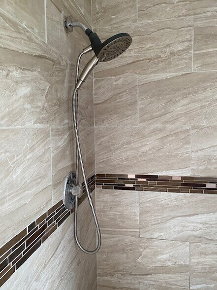 Building Photo - 416 Buttonwood Pl