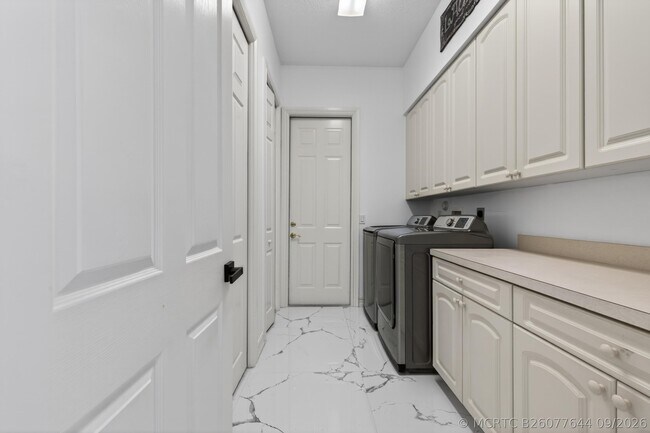 Building Photo - 14780 Horseshoe Trce