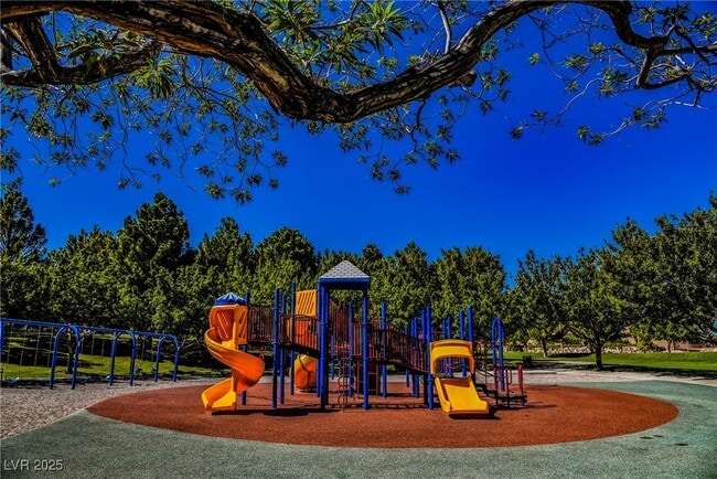 Building Photo - 764 La Tosca St