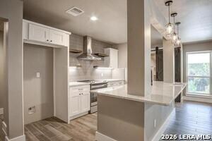 Building Photo - 700 Firefly Dr
