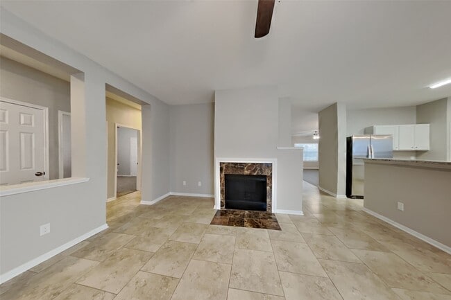 Building Photo - 16519 Cypress Thicket Dr