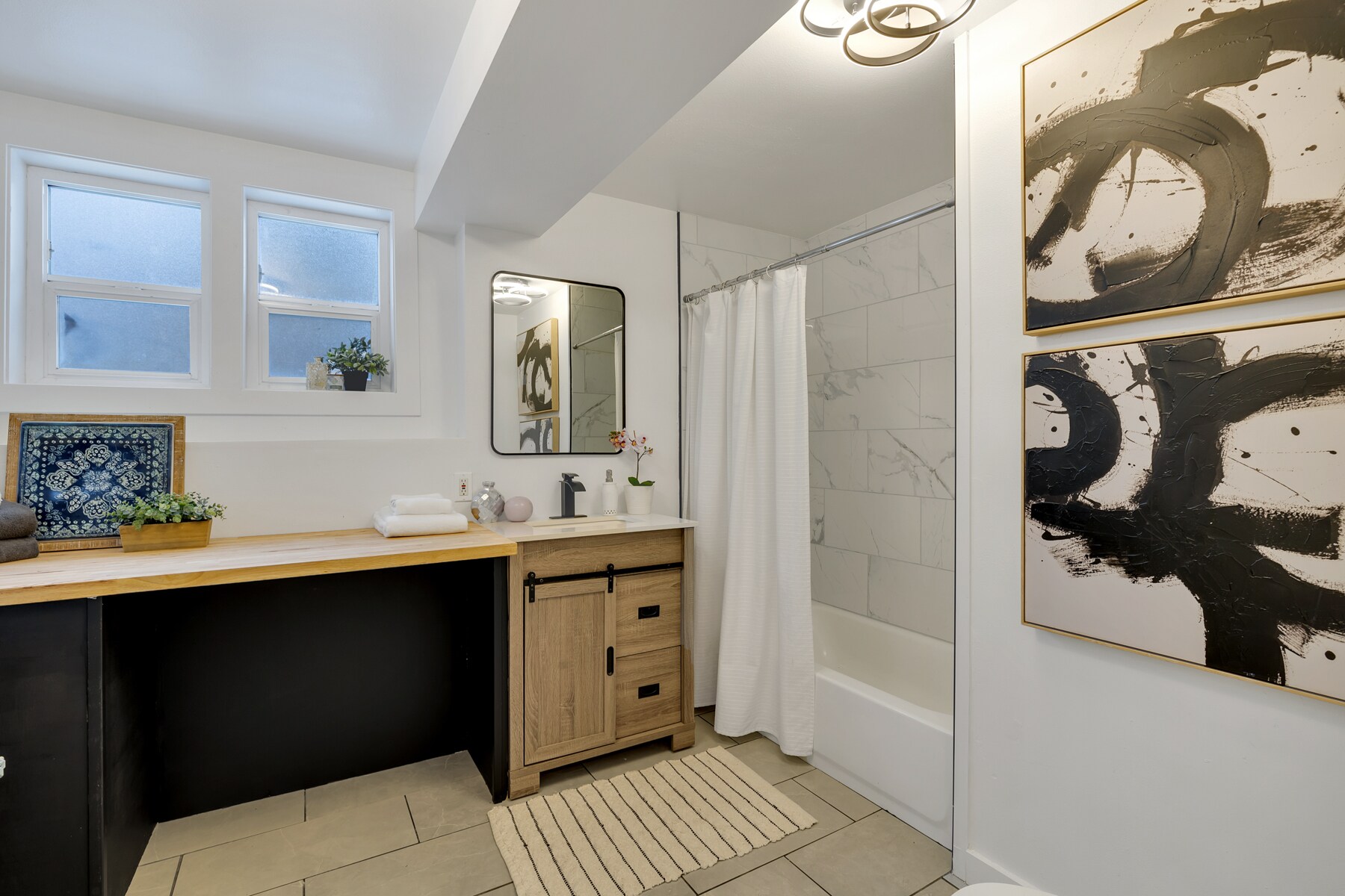 Building Photo - 614 4th St