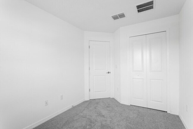 Building Photo - 38198 Fallstone Wy