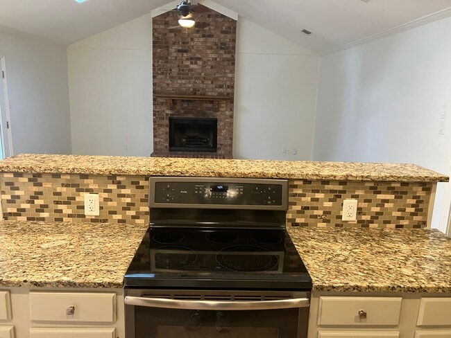 Building Photo - 9 Wabash Cove