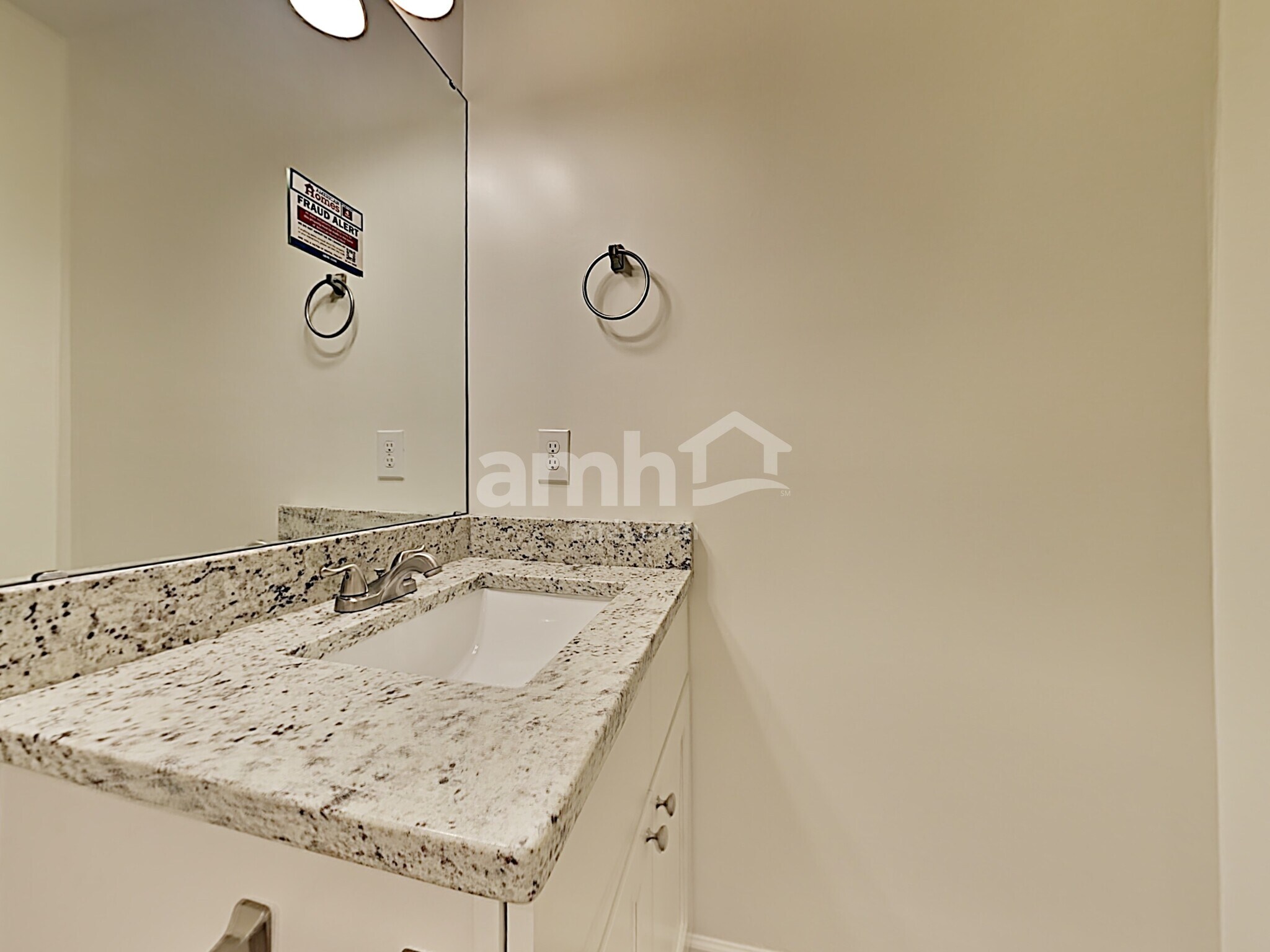Building Photo - 3730 Nicolyn Dr