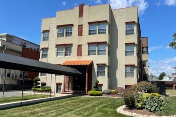 Building Photo - 65 Prospect St