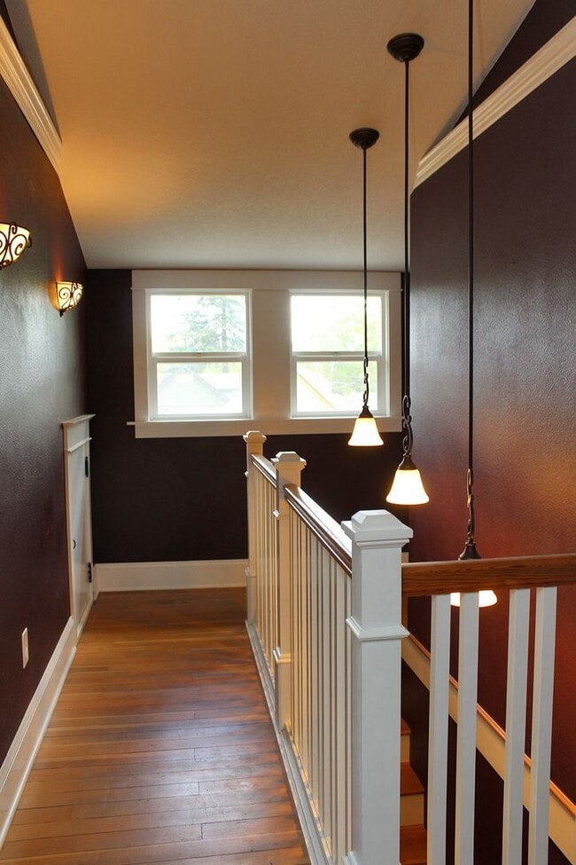 Building Photo - 5002 SE 97th Ave