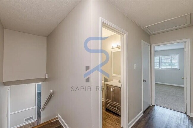 Building Photo - Move in before November 30th and choose your reward: a $250 Amazon Gift Card or a 55 Smart TV!