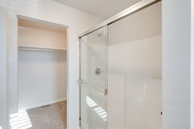 Building Photo - Location, Community, Quality Living...It a...