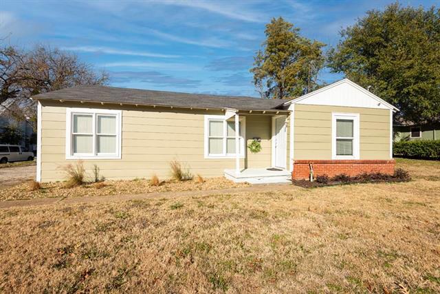 Building Photo - 801 17th St