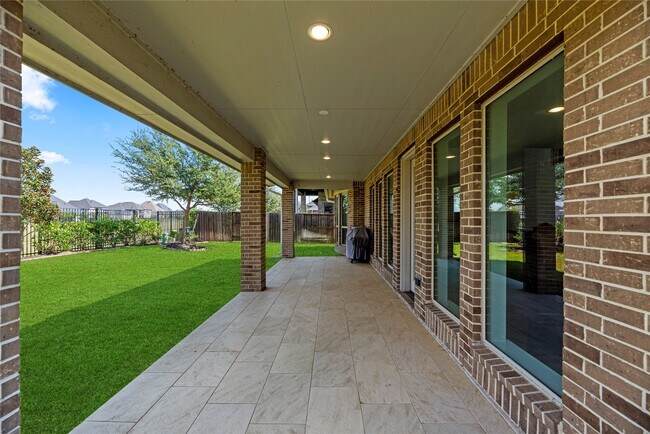 Building Photo - 6938 Amberwing Wy