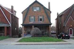 Building Photo - 5435 5th Ave