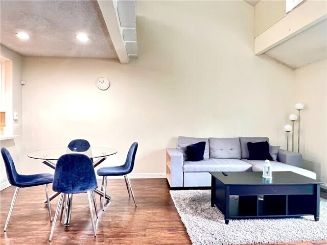 Building Photo - 1650 Clear Springs Dr