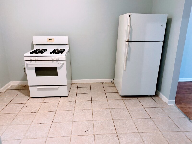 Building Photo - 4851 S Ashland Ave