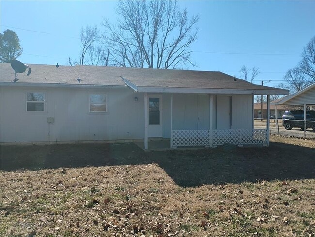 Building Photo - 607 SE 10th St